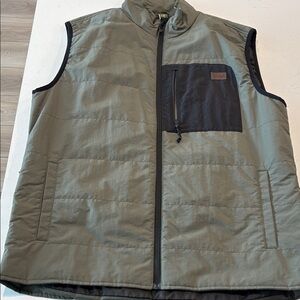 Men's Green Quilted Vest with Black Pocket